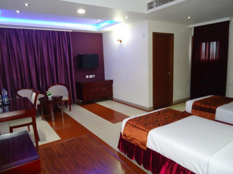 Hotel Hiton Perintalmanna Экстерьер фото