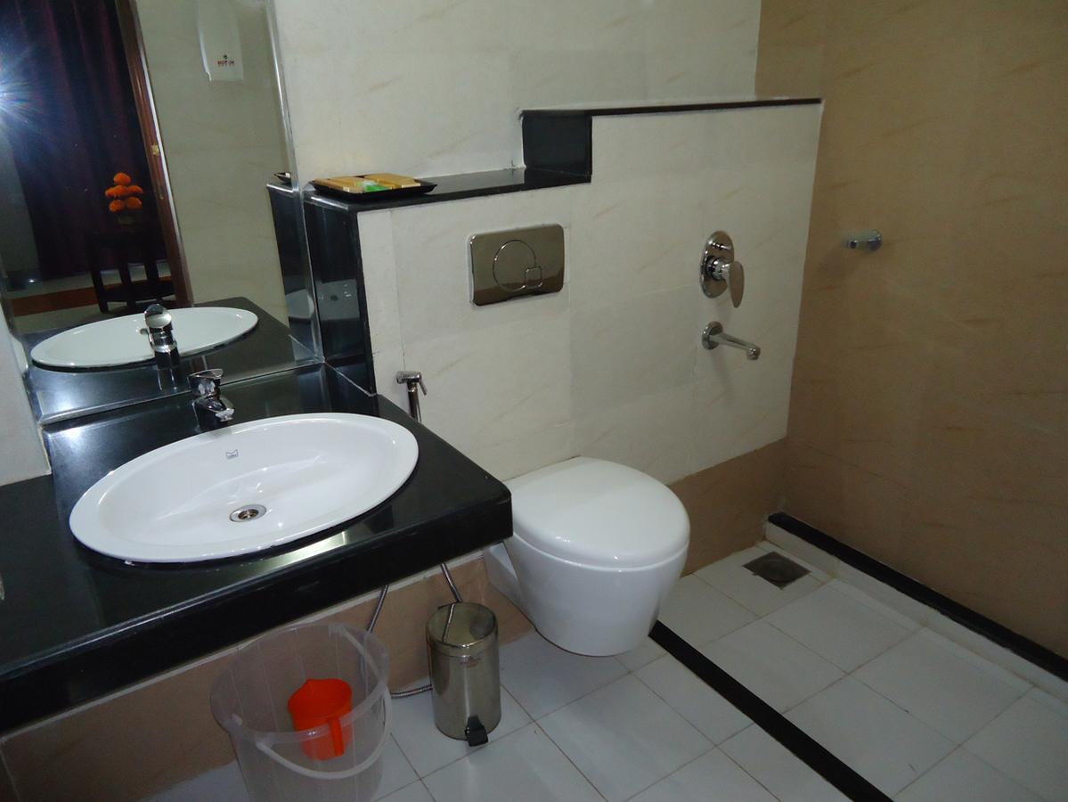 Hotel Hiton Perintalmanna Номер фото